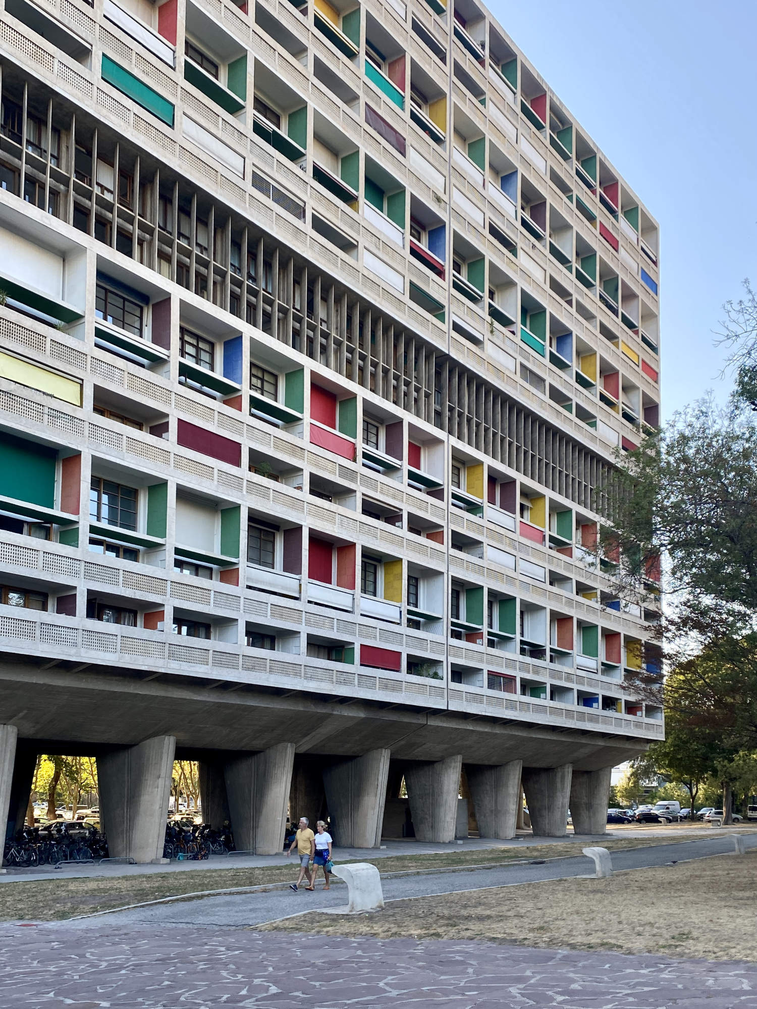 La Cité Radieuse and Hotel Le Corbusier: A Design Oasis in Marseille -  AUTHENTIC INTERIOR